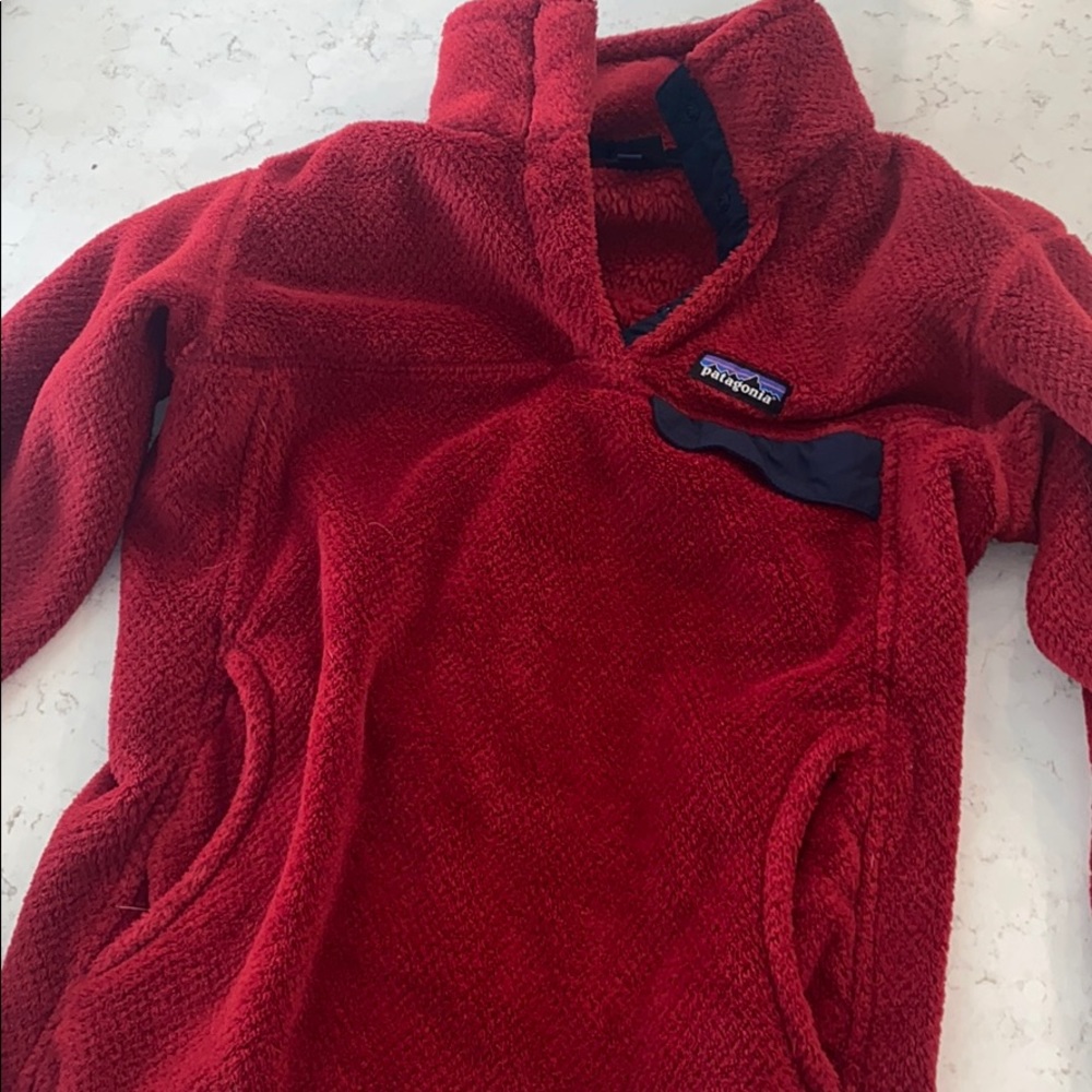 PATAGONIA PULLOVER!